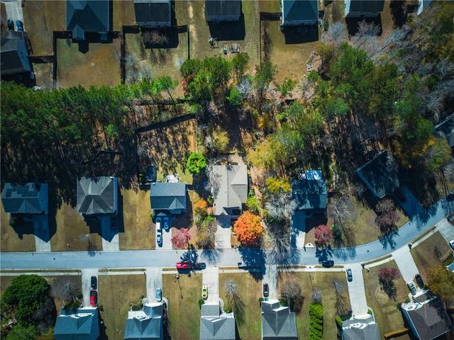 430 Autumn Creek Drive, Dallas, GA 30157