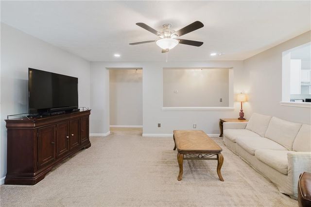 430 Autumn Creek Drive, Dallas, GA 30157