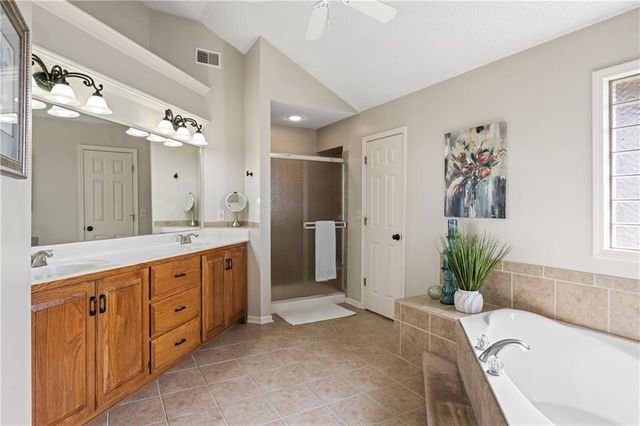 20847 Barker Road, Spring Hill, KS 66083
