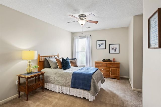 20847 Barker Road, Spring Hill, KS 66083