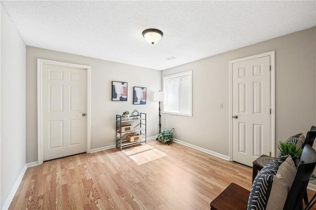 20847 Barker Road, Spring Hill, KS 66083