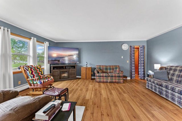 1001 Dewitt Street, Portage, WI 53901