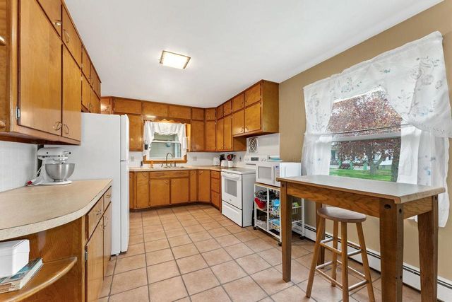 1001 Dewitt Street, Portage, WI 53901