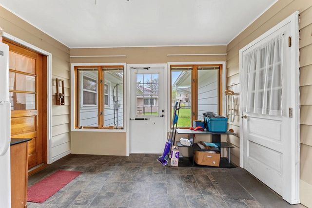 1001 Dewitt Street, Portage, WI 53901