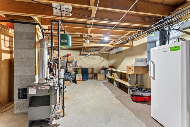 1001 Dewitt Street, Portage, WI 53901