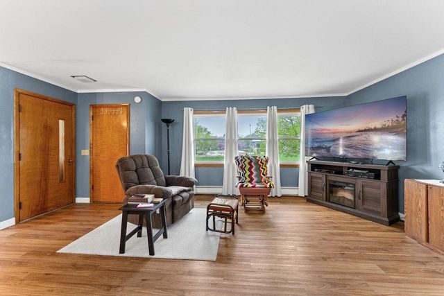 1001 Dewitt Street, Portage, WI 53901