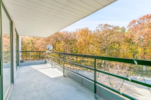 7131 N Caldwell Avenue 4S, Chicago, IL 60646