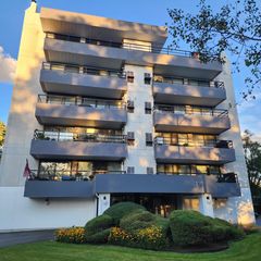 7131 N Caldwell Avenue 4S, Chicago, IL 60646