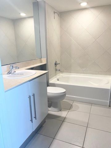 335 BISCAYNE BL 4200, Miami, FL 33131