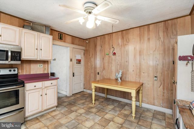 52 BETTS AVE, Lawrenceville, NJ 08648