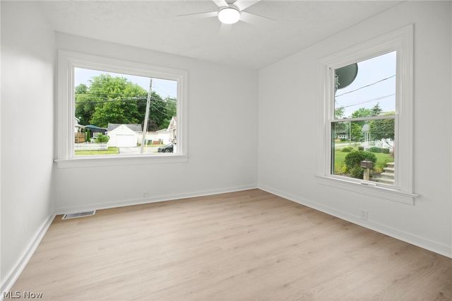 191 E Martin Street, Amherst, OH 44001
