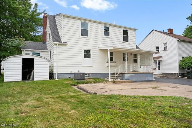 191 E Martin Street, Amherst, OH 44001