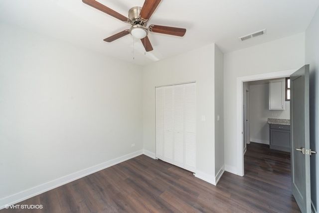 2010 W Cornelia Avenue 2, Chicago, IL 60618