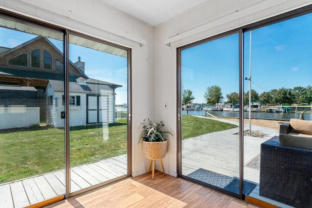 1878 S Riverside Drive, Au Gres, MI 48703