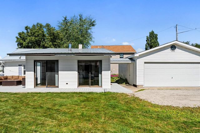 1878 S Riverside Drive, Au Gres, MI 48703