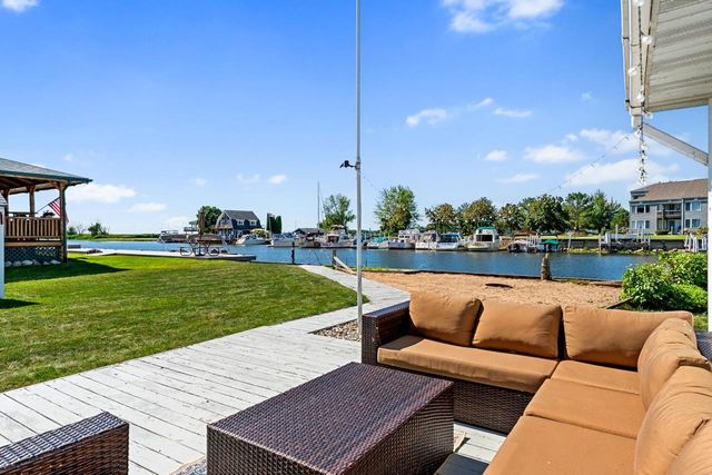 1878 S Riverside Drive, Au Gres, MI 48703