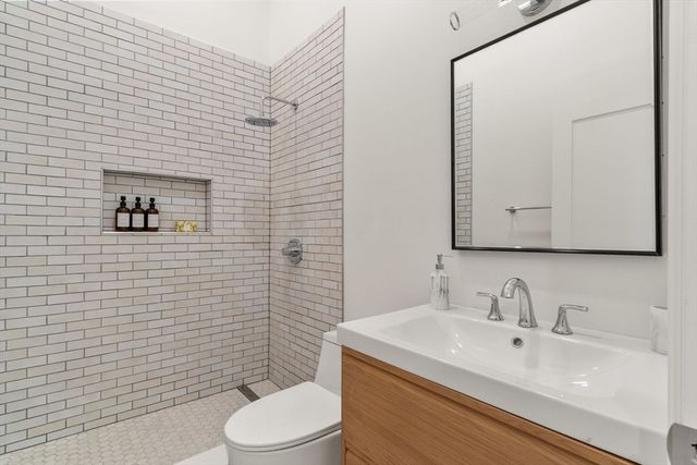 116 W Concord St 4, Boston, MA 02118