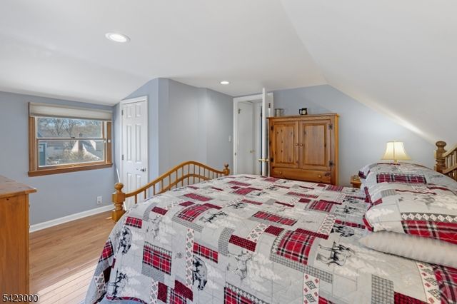 58 Phyllis Rd, West Orange Twp., NJ 07052