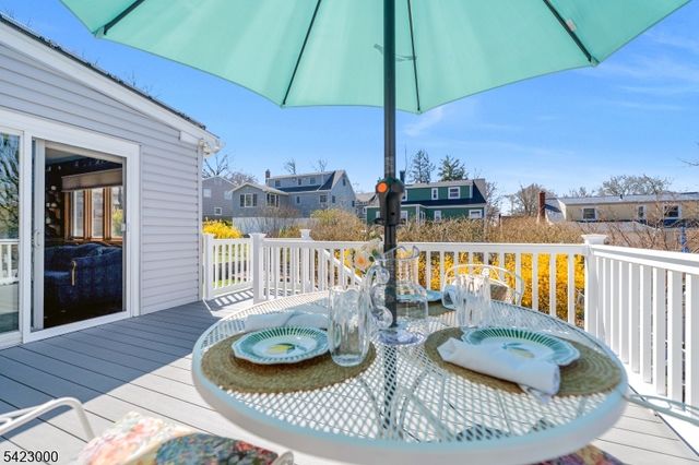 58 Phyllis Rd, West Orange Twp., NJ 07052