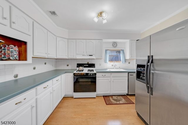 58 Phyllis Rd, West Orange Twp., NJ 07052