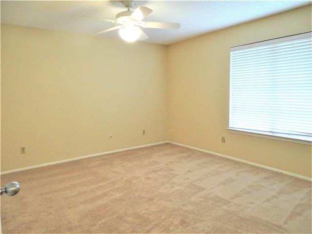 1903 Cobblestone Lane, Garland, TX 75042