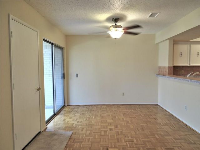 1903 Cobblestone Lane, Garland, TX 75042