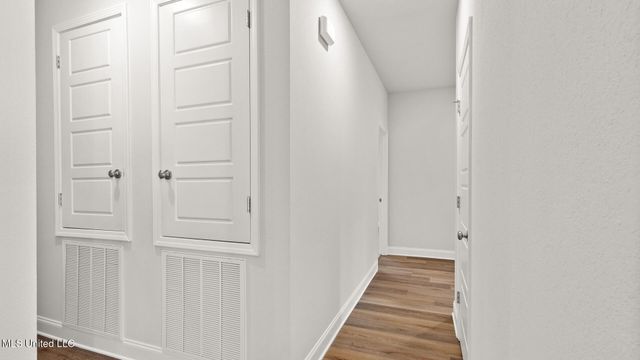 6629 Palm Pointe Drive, Ocean Springs, MS 39564