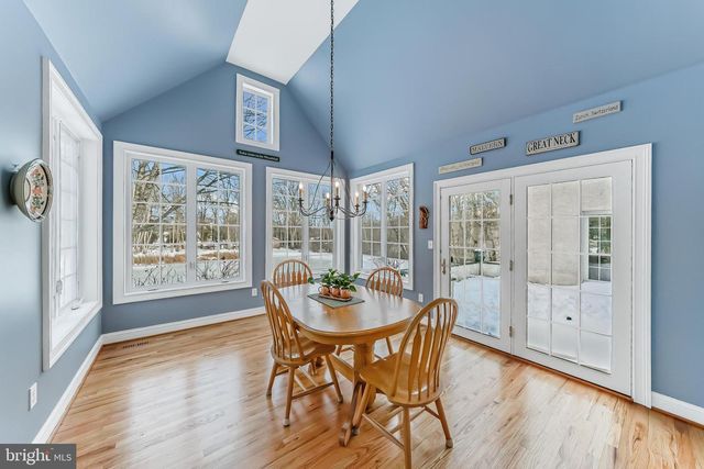 629 S WARREN AVE, Malvern, PA 19355