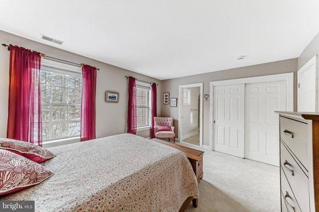 629 S WARREN AVE, Malvern, PA 19355