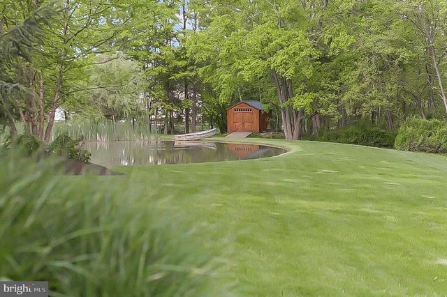 629 S WARREN AVE, Malvern, PA 19355