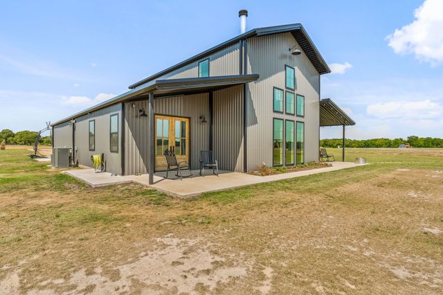 1400 Lacy Drive, Lipan, TX 76462