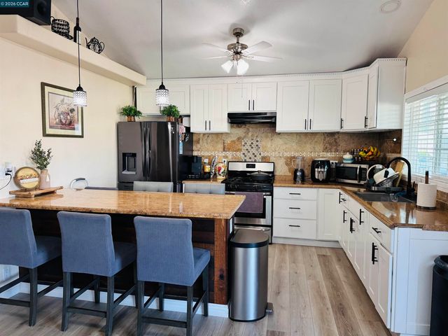 3301 Buchanan Rd 89, Antioch, CA 94509