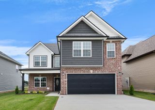 2586 Rafiki Dr, Clarksville, TN 37042