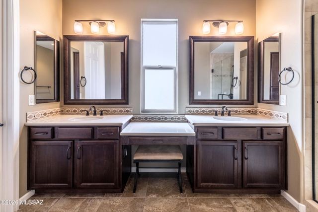 31741 S Summerwind Drive, Oracle, AZ 85623