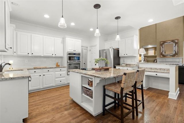 201 Devonshire Court, Canton, GA 30115