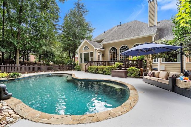 201 Devonshire Court, Canton, GA 30115