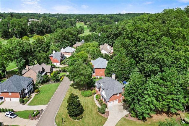 201 Devonshire Court, Canton, GA 30115