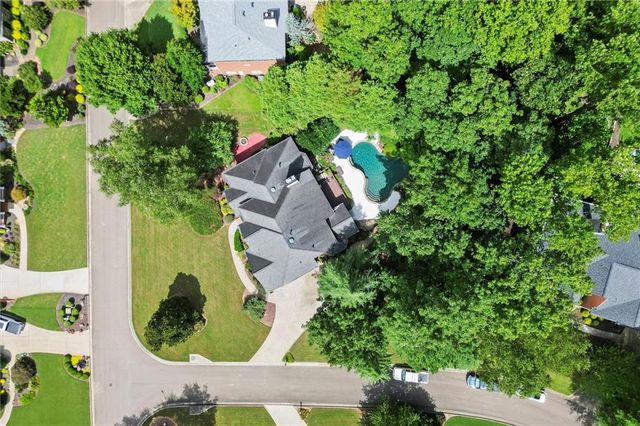 201 Devonshire Court, Canton, GA 30115