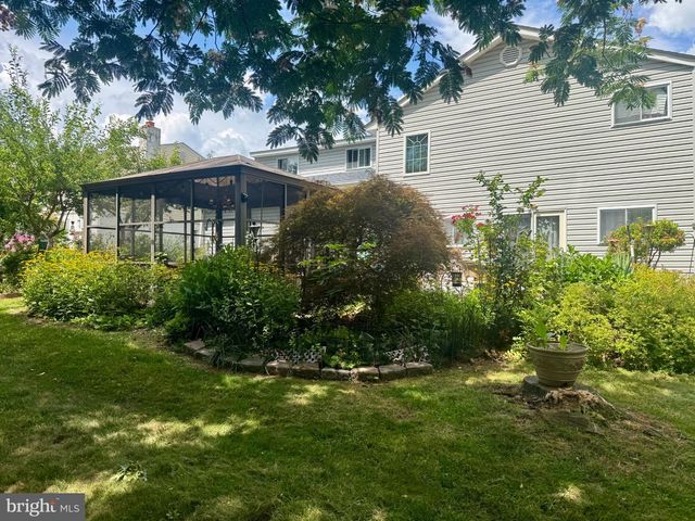 349 RETTOP PL, Warminster, PA 18974