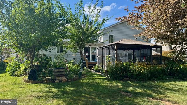 349 RETTOP PL, Warminster, PA 18974