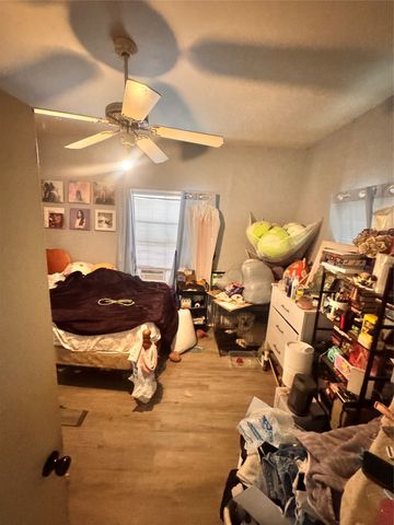 406 S Wilson Street, Kaufman, TX 75142