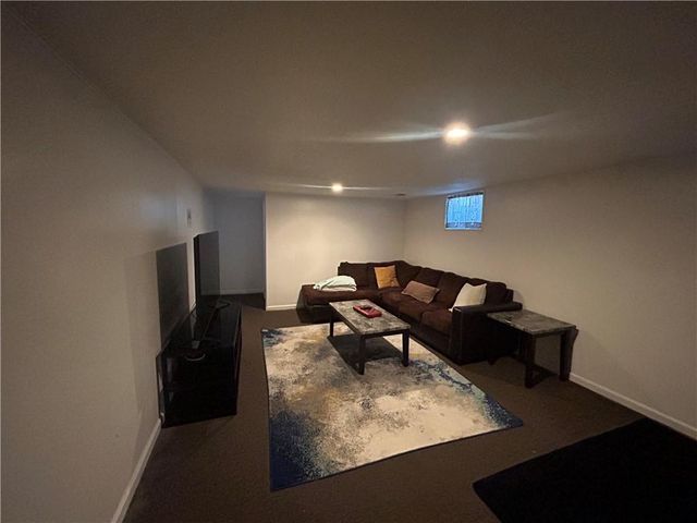 5900 Westridge Road, Raytown, MO 64133