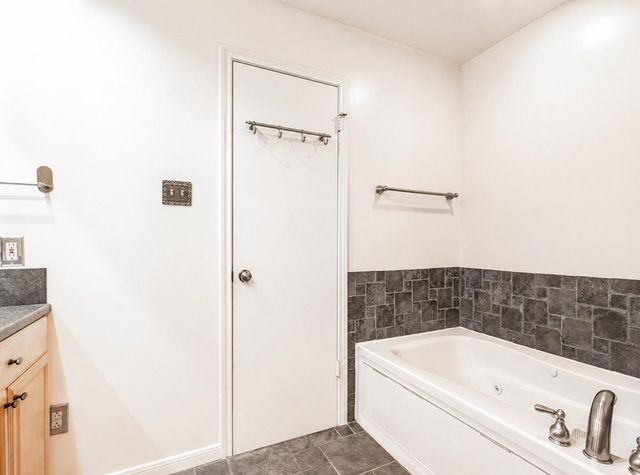 4739 Backenberry Drive, Friendswood, TX 77546