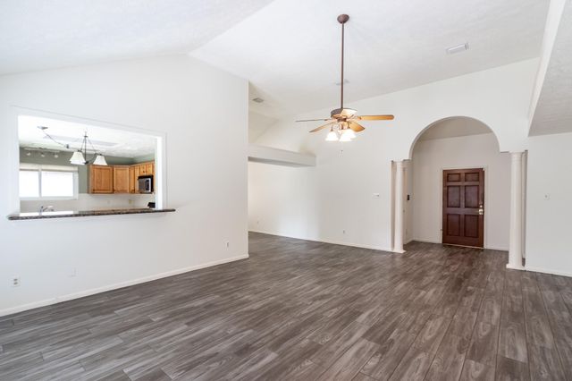 4739 Backenberry Drive, Friendswood, TX 77546