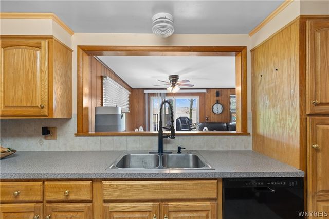 5437 Elm Drive, Lewiston, NY 14092