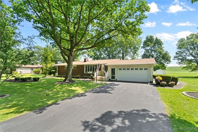 5437 Elm Drive, Lewiston, NY 14092