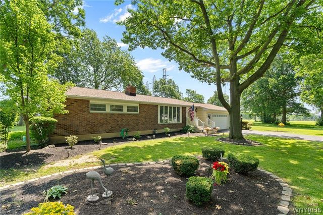 5437 Elm Drive, Lewiston, NY 14092