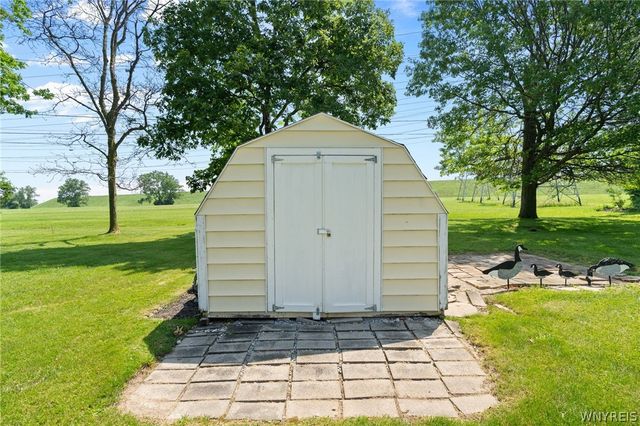 5437 Elm Drive, Lewiston, NY 14092