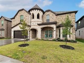 5913 Painswick, Aubrey, TX 76227