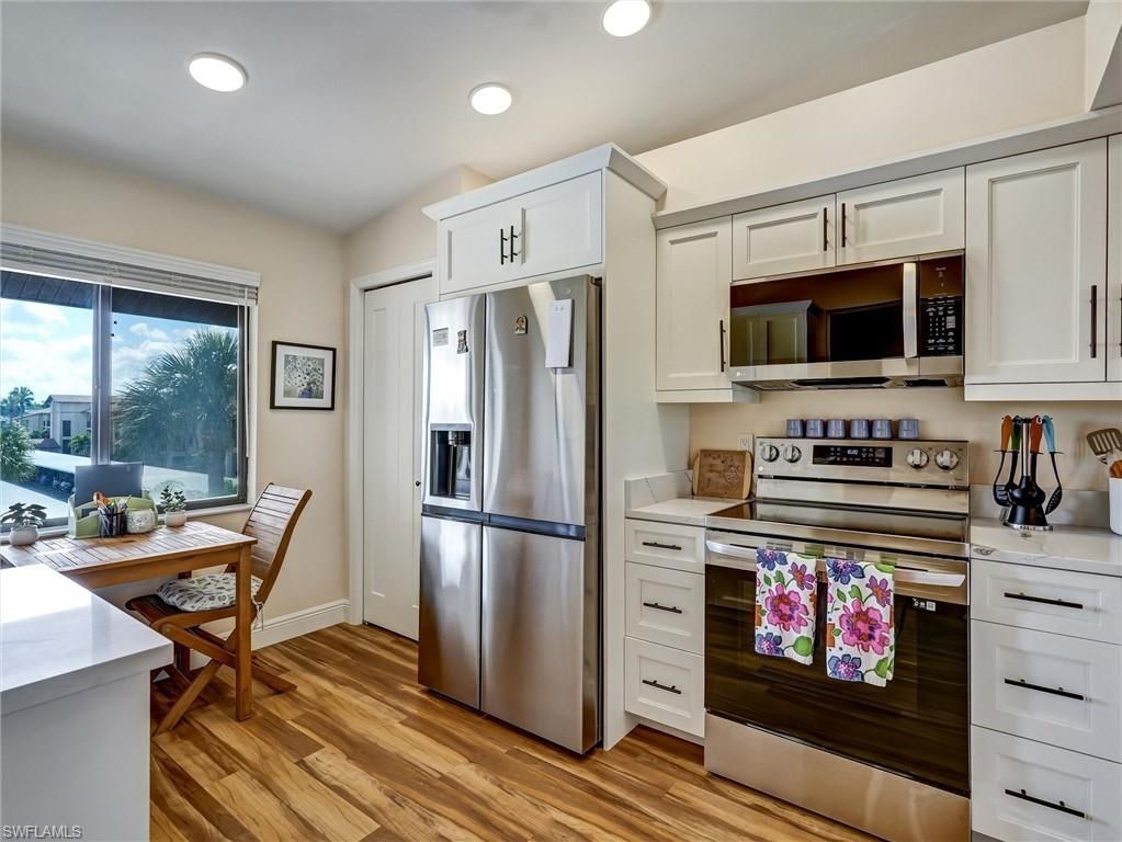 7300 Saint Ives WAY 5301, NAPLES, FL 34104 — photo 5